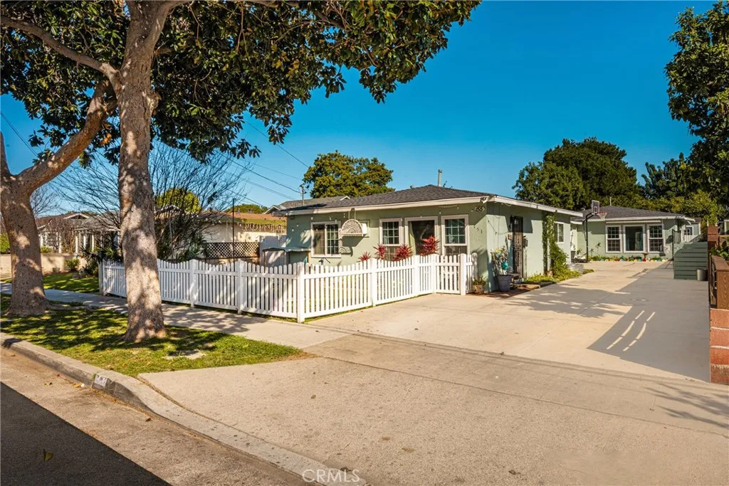 151 S Parker Street — photo