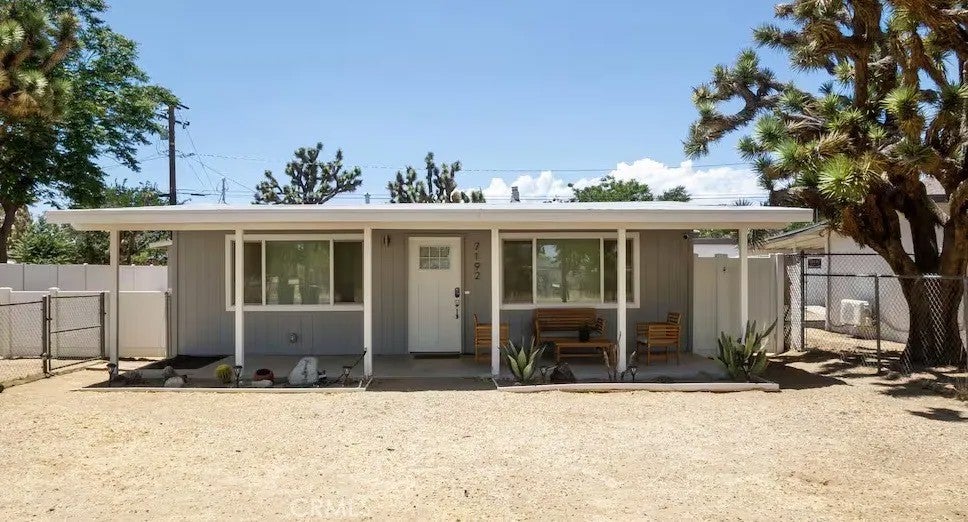 7192 Palm — photo