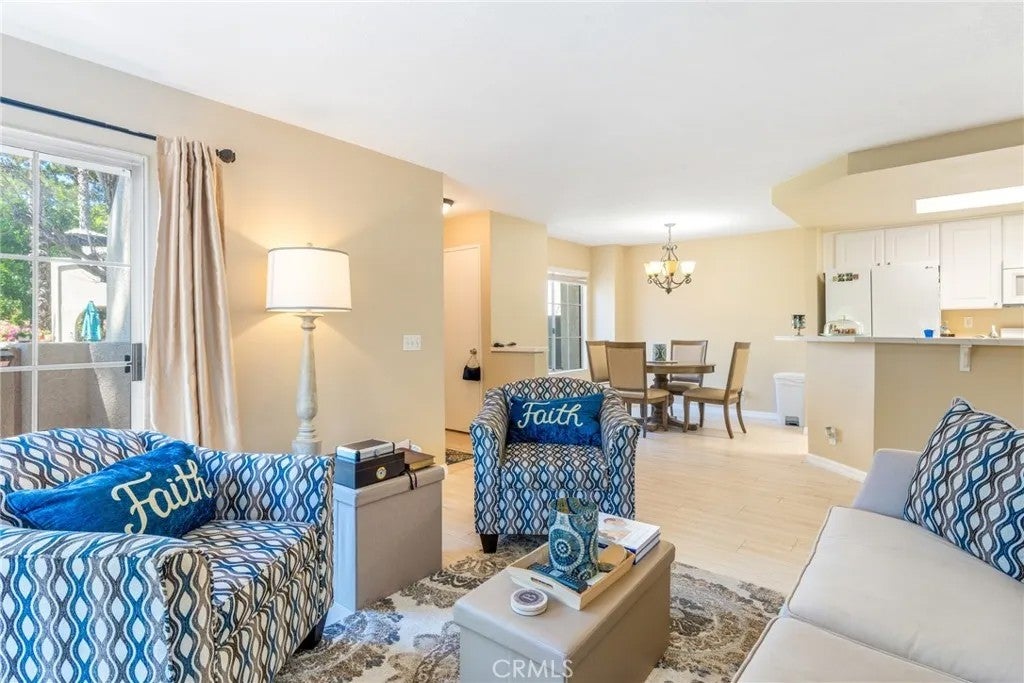 24352 Berrendo 4 — photo