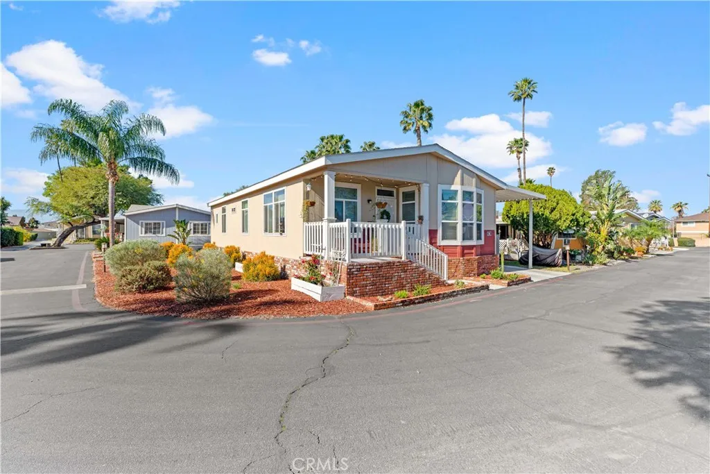 3701 Fillmore, Riverside, CA 92505 — photo 2