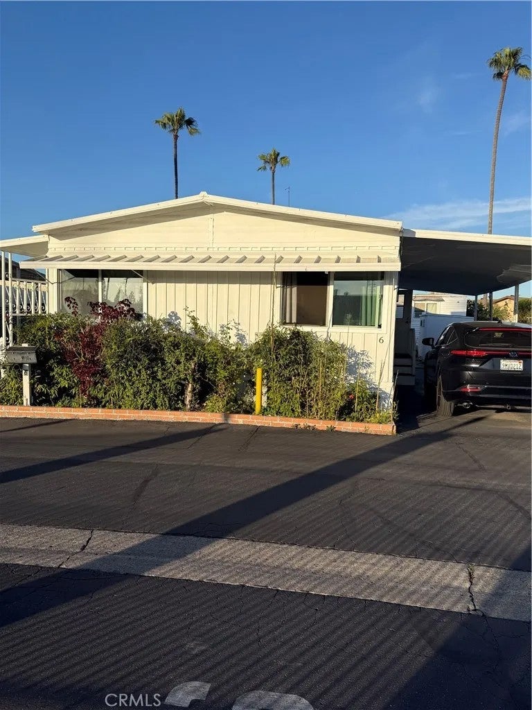 4117 McFadden 6 — photo