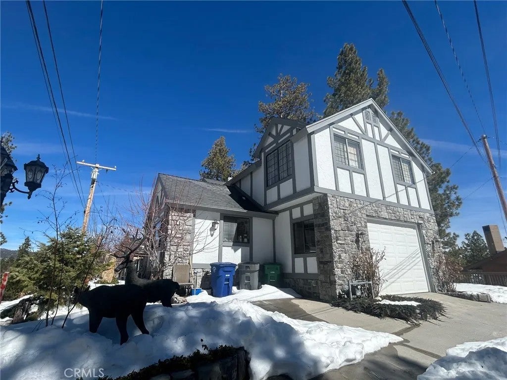 833 Talmadge — photo