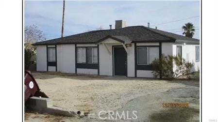5555 Mariposa — photo