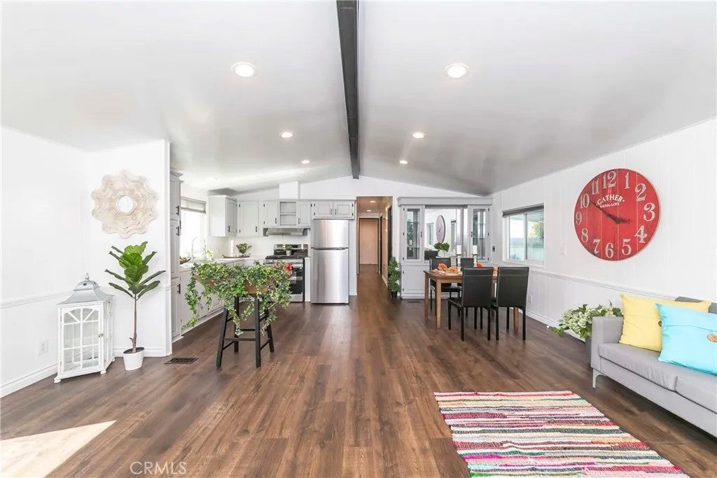 12550 Carson 65 — photo