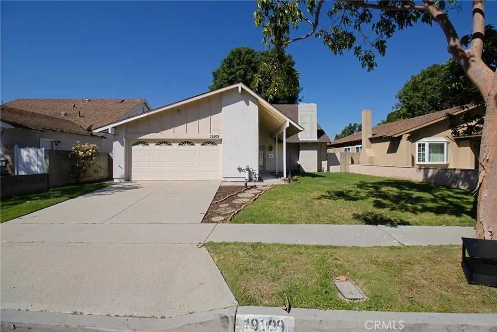 19209 Sheryl Avenue — photo