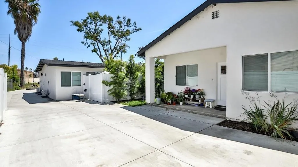 13611 Glenhaven Drive — photo