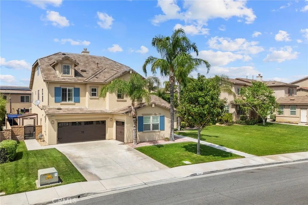 7547 Soaring Bird Court — photo