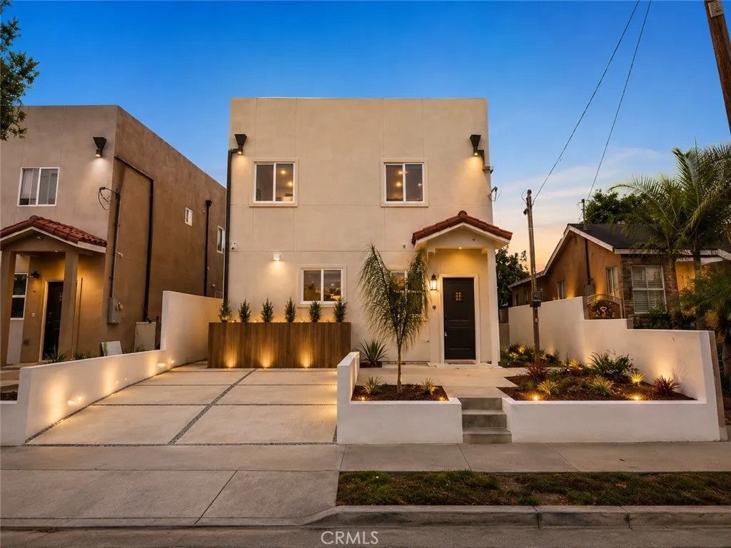 16619 Lake Avenue — photo