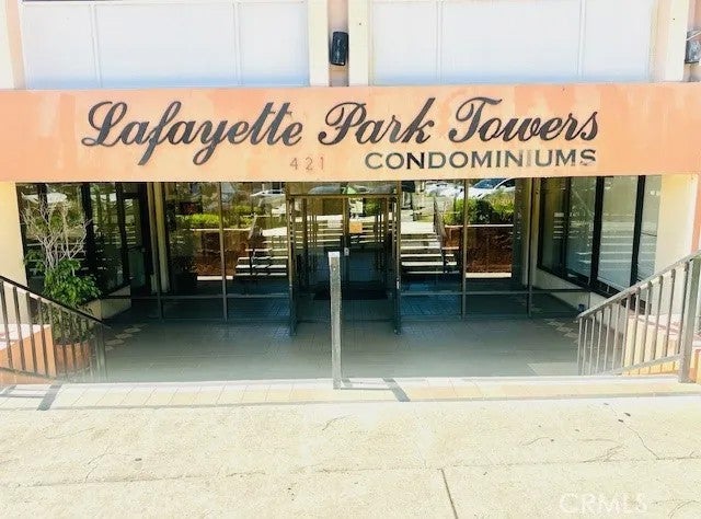 421 S La Fayette Park 214 — photo