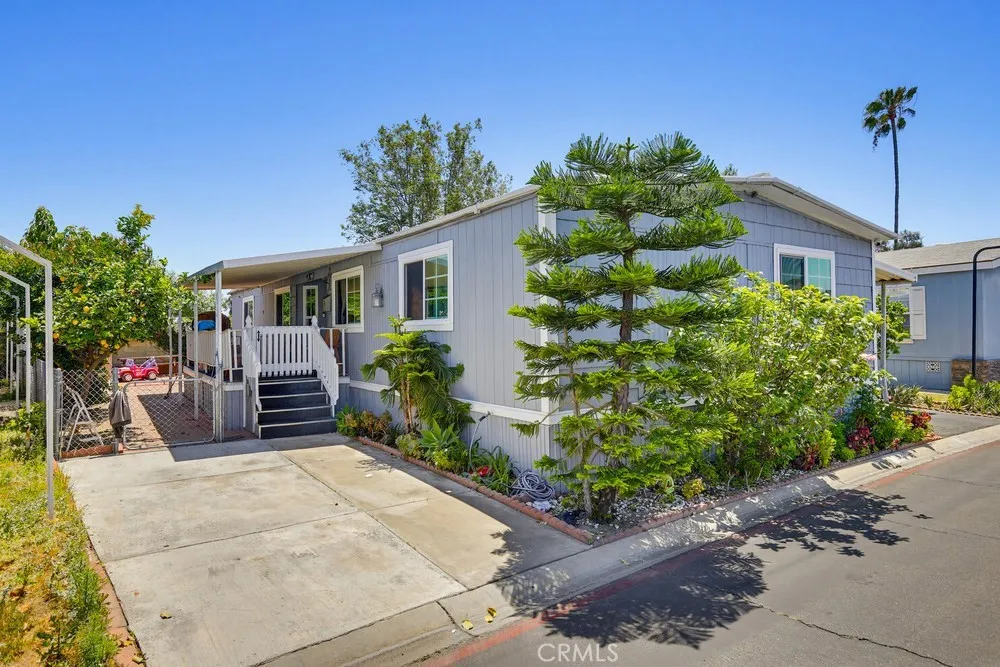 300 N Rampart Unit 50 — photo