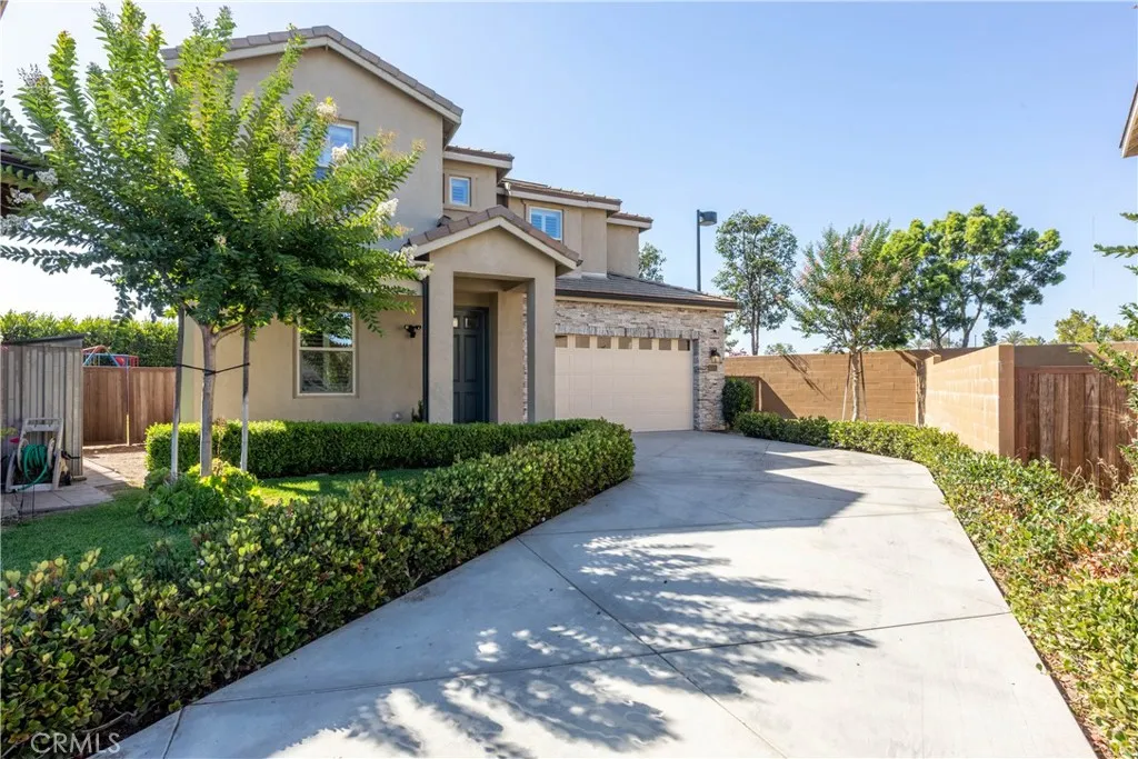 6301 Rancho Caballo, Paramount, CA 90723 — photo 2
