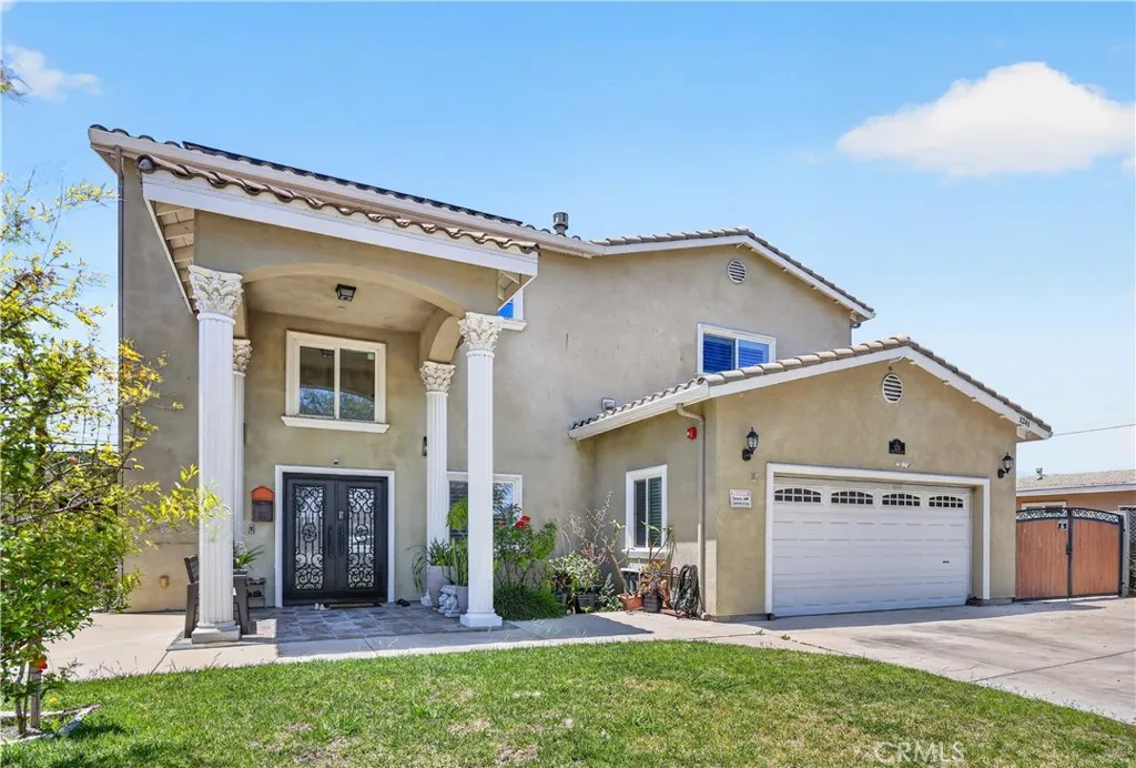 1241 N Studebaker, Long Beach, CA 90815 — photo 2