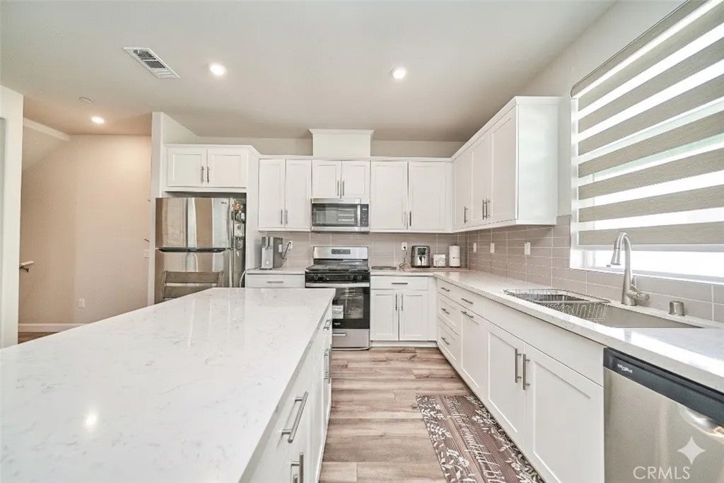 163 Dove Landing — photo