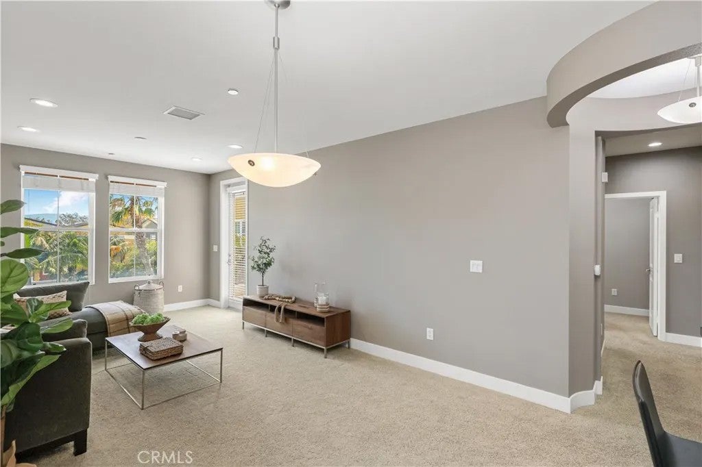 2349 Jefferson Street 413 — photo