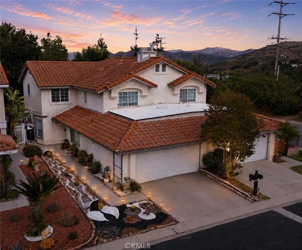 5304 Francisca Way — photo