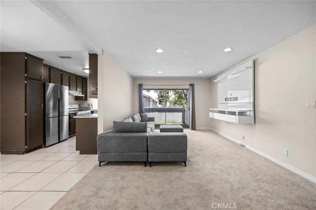 1250 S Brookhurst 2080 — photo