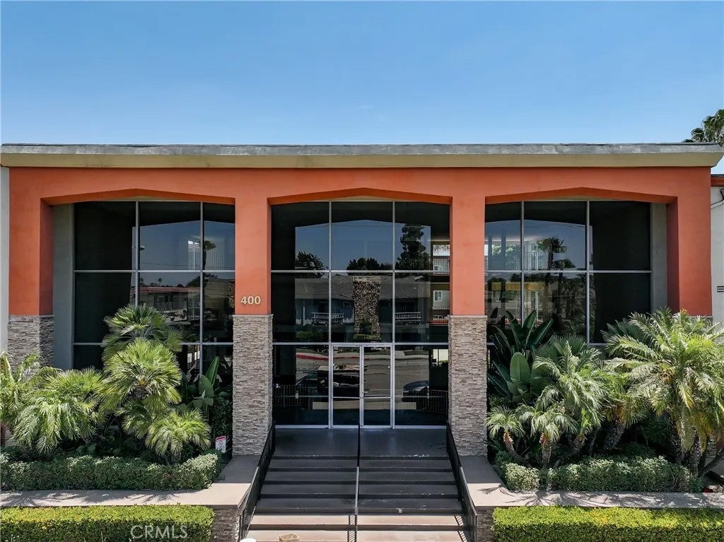 400 N Acacia C 39 — photo