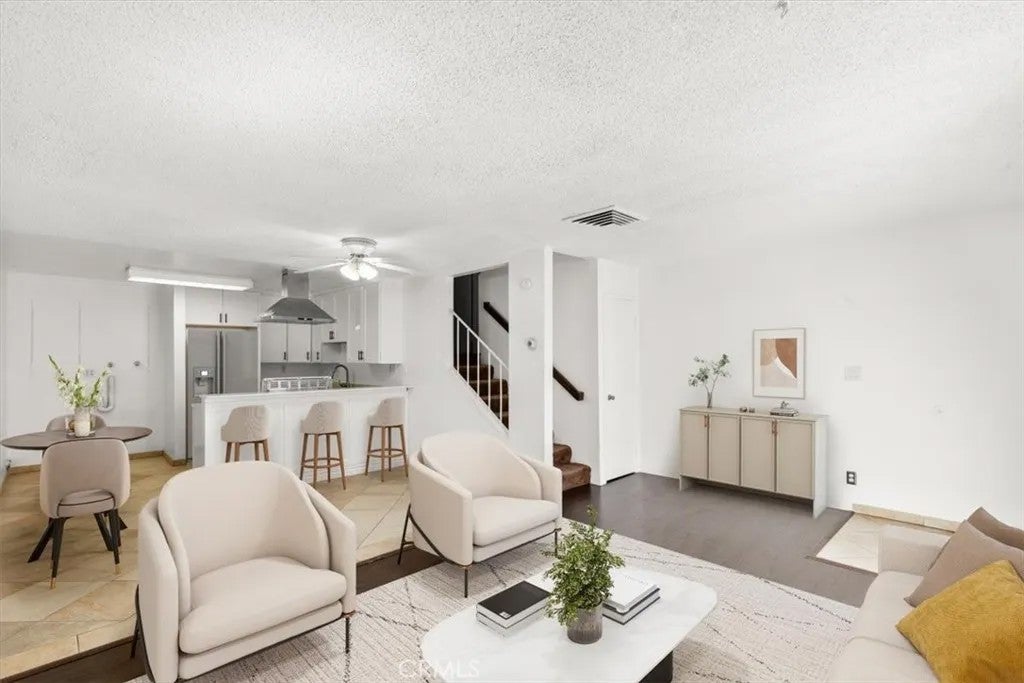 7033 Stewart and Gray Road 24 — photo