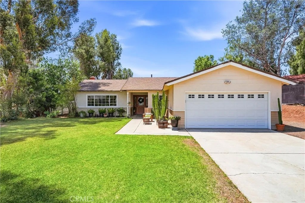 1442 Tally Ho Lane — photo