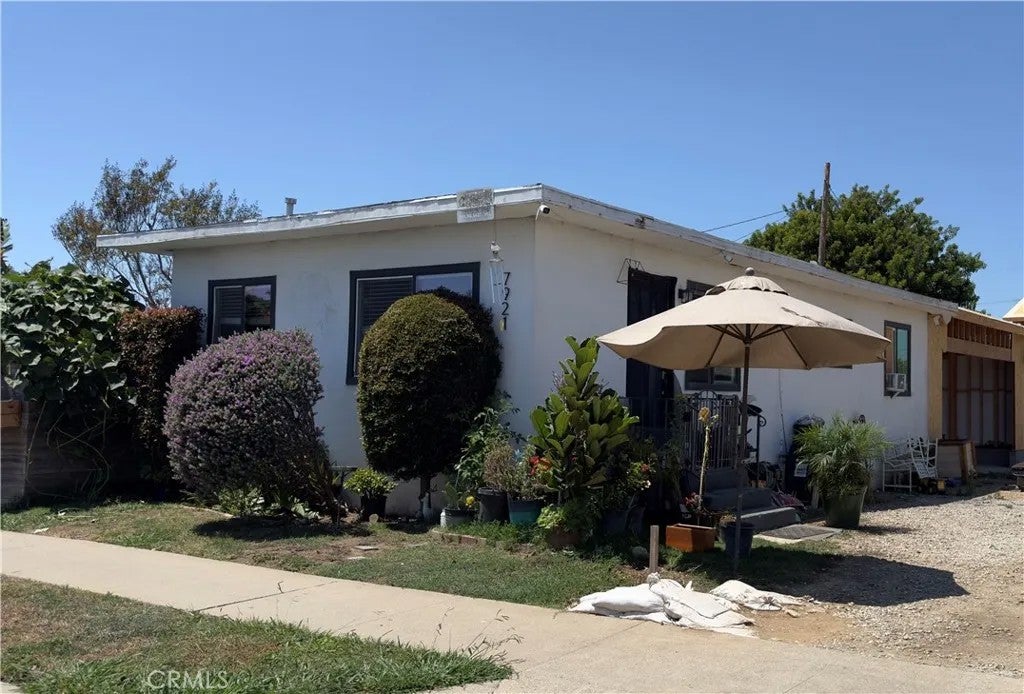 7921 N Ronald Drive — photo