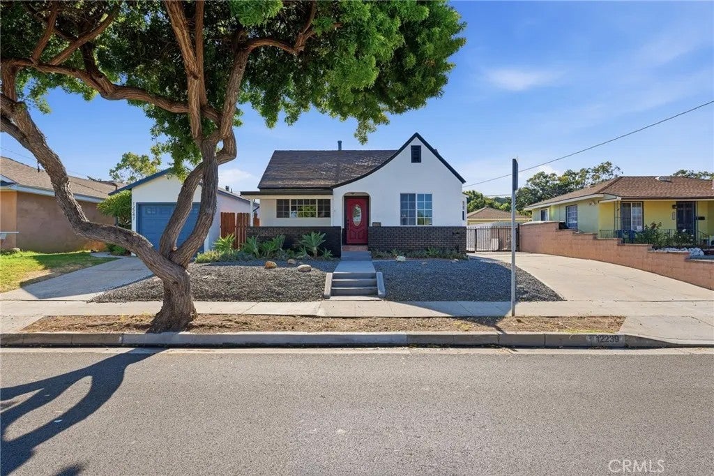 12239 Cedar Avenue — photo