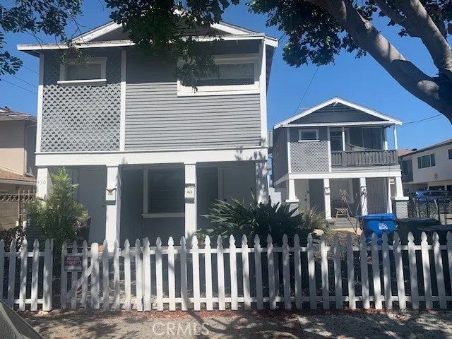 428 Almond Ave — photo