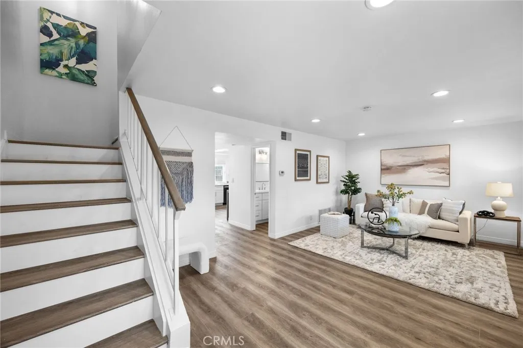 4469 Larwin Avenue, Cypress, CA 90630 — photo 3