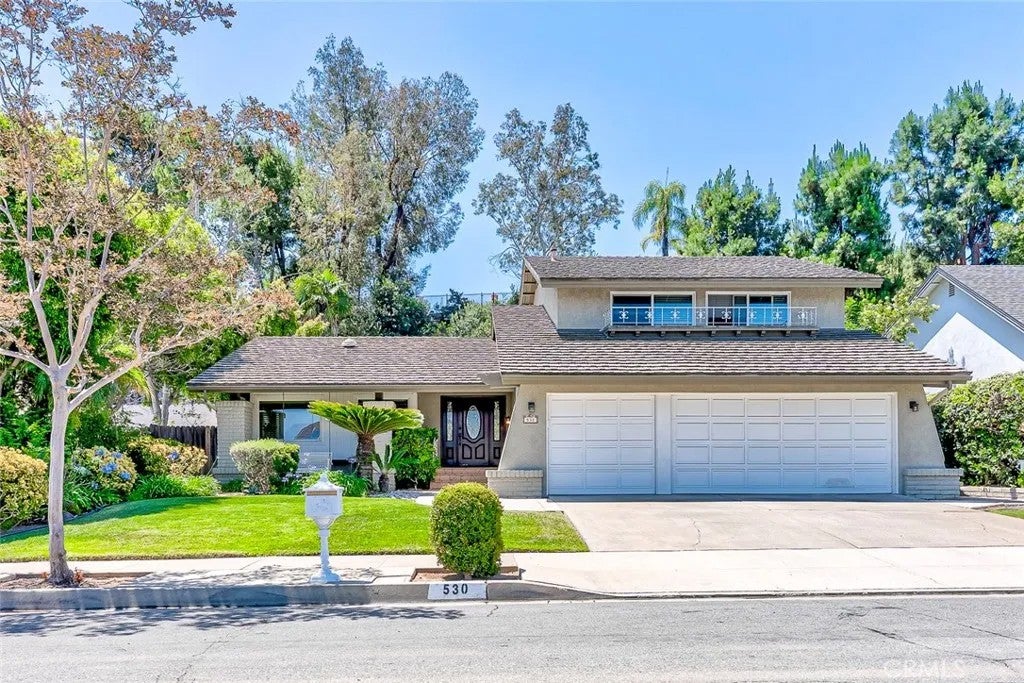 530 W Wedgewood — photo