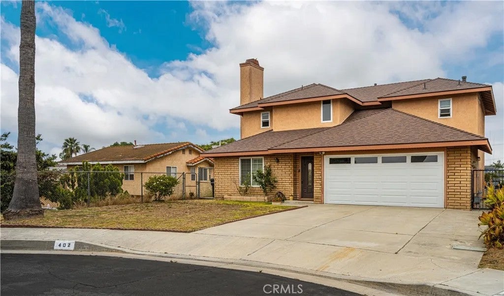 402 Greendale Drive — photo