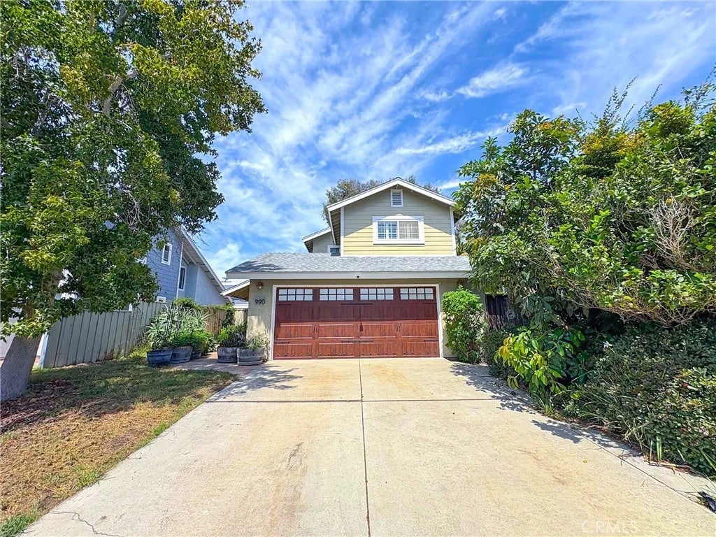990 Trabuco — photo