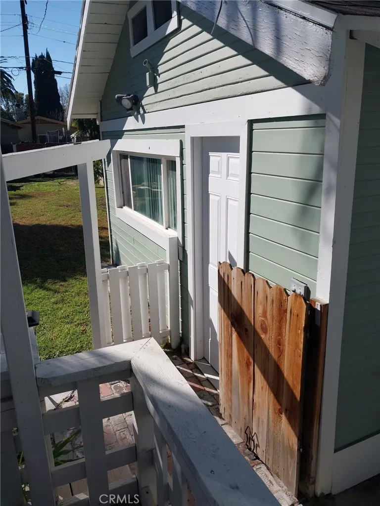 3594 Bandini #2, Riverside, CA 92506 — photo 2