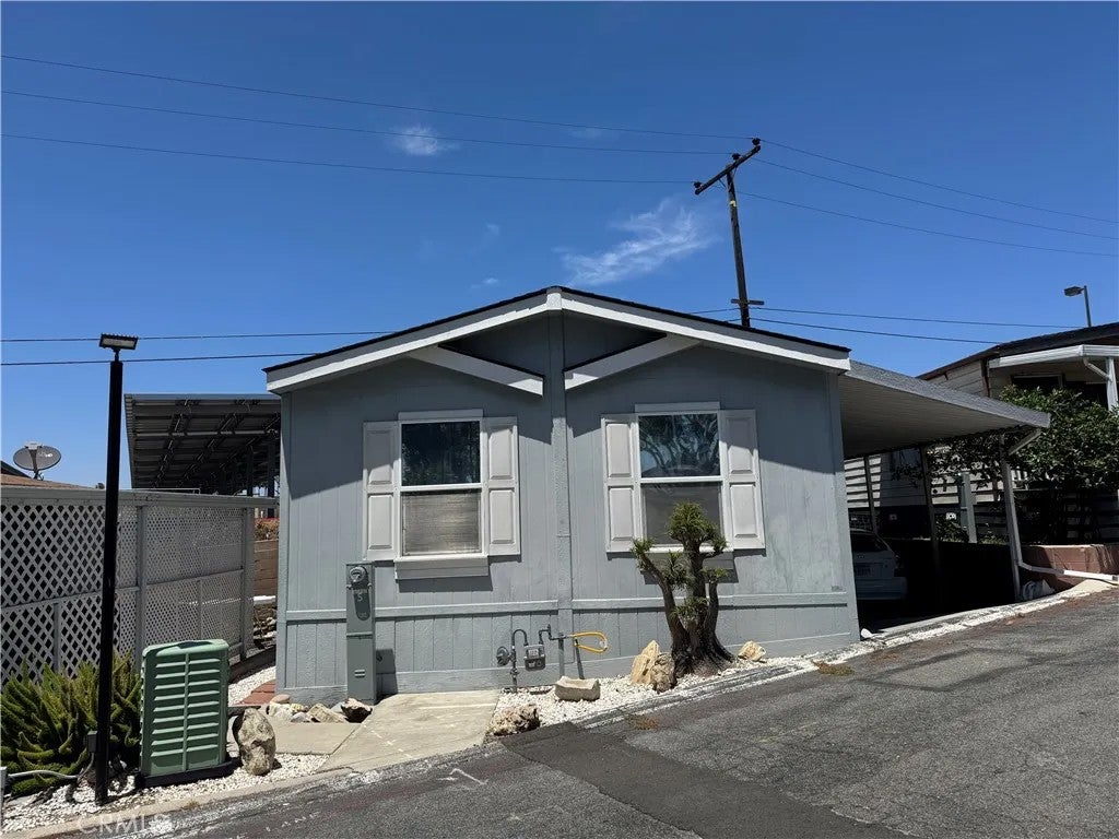 17261 Gothard 5 — photo