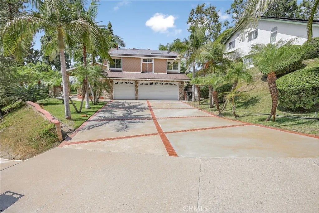 274 S Leandro — photo