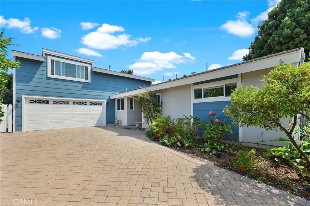 13142 Laburnum Drive — photo