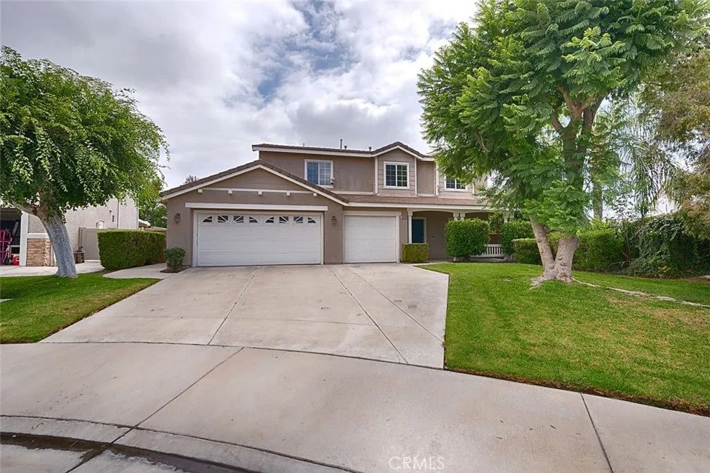 6326 Lavender Street — photo