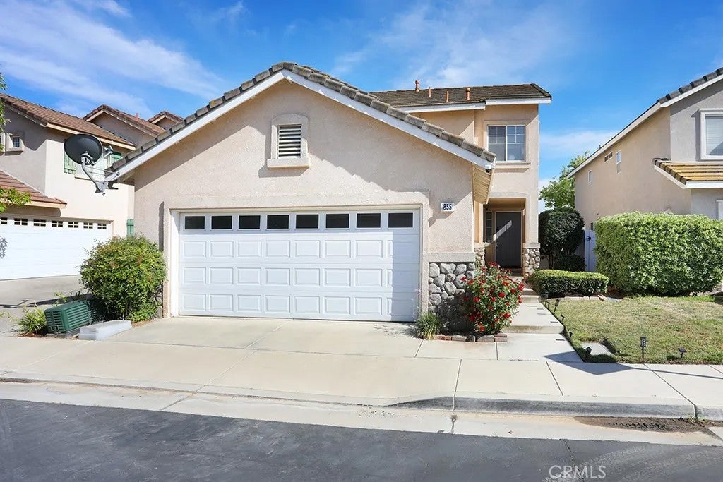 855 Blossomcreek — photo