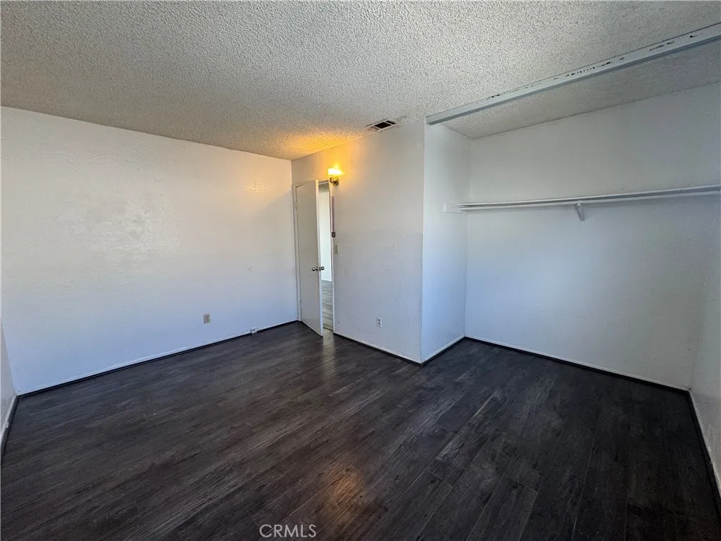 3751 Harvill — photo