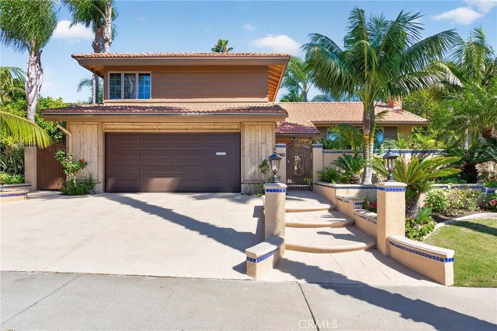 2740 Cardinal Drive — photo