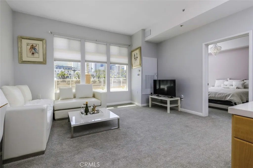 388 E Ocean Boulevard 107 — photo