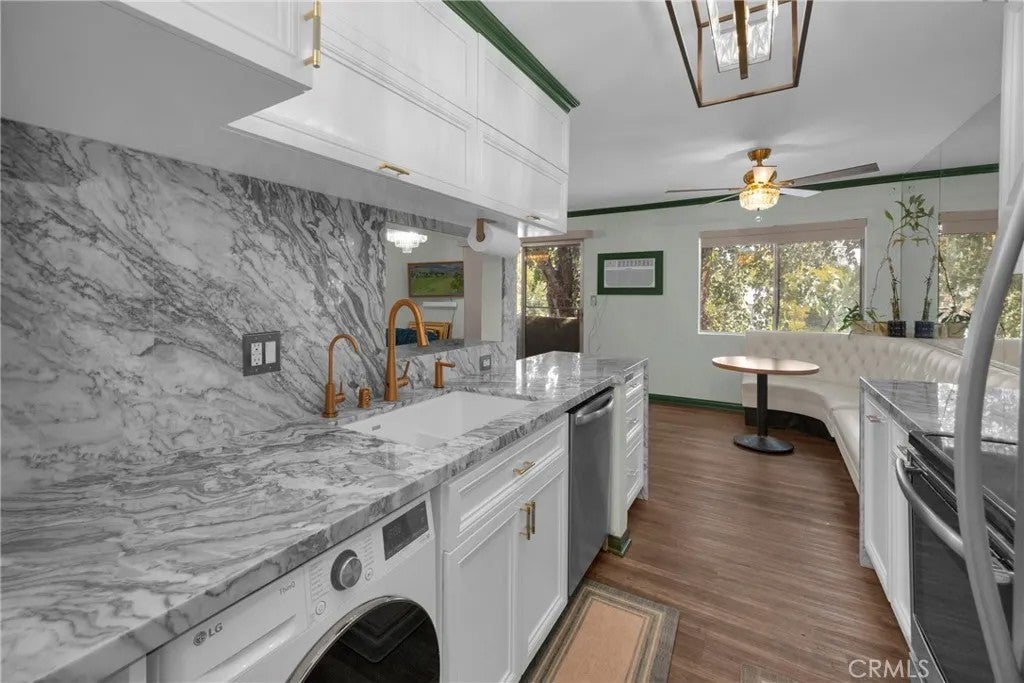 1351 N Orange Drive 205 — photo