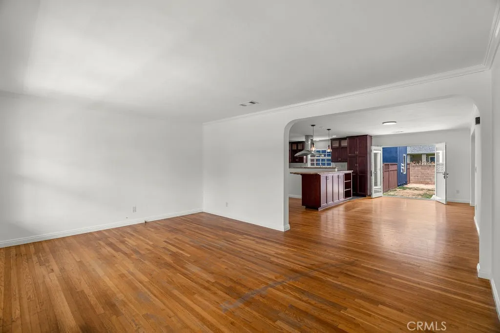 5451 E Daggett, Long Beach, CA 90815 — photo 3