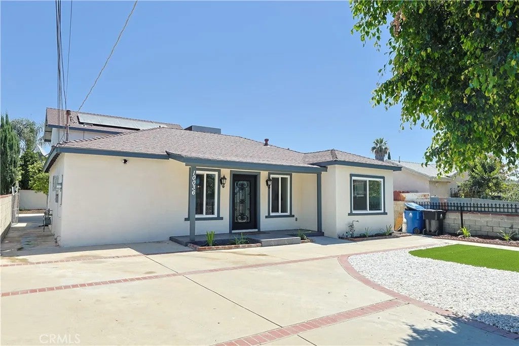 10036 Arleta Avenue — photo