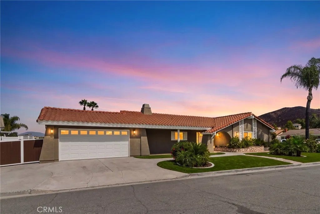 24180 Cruise Circle Drive — photo