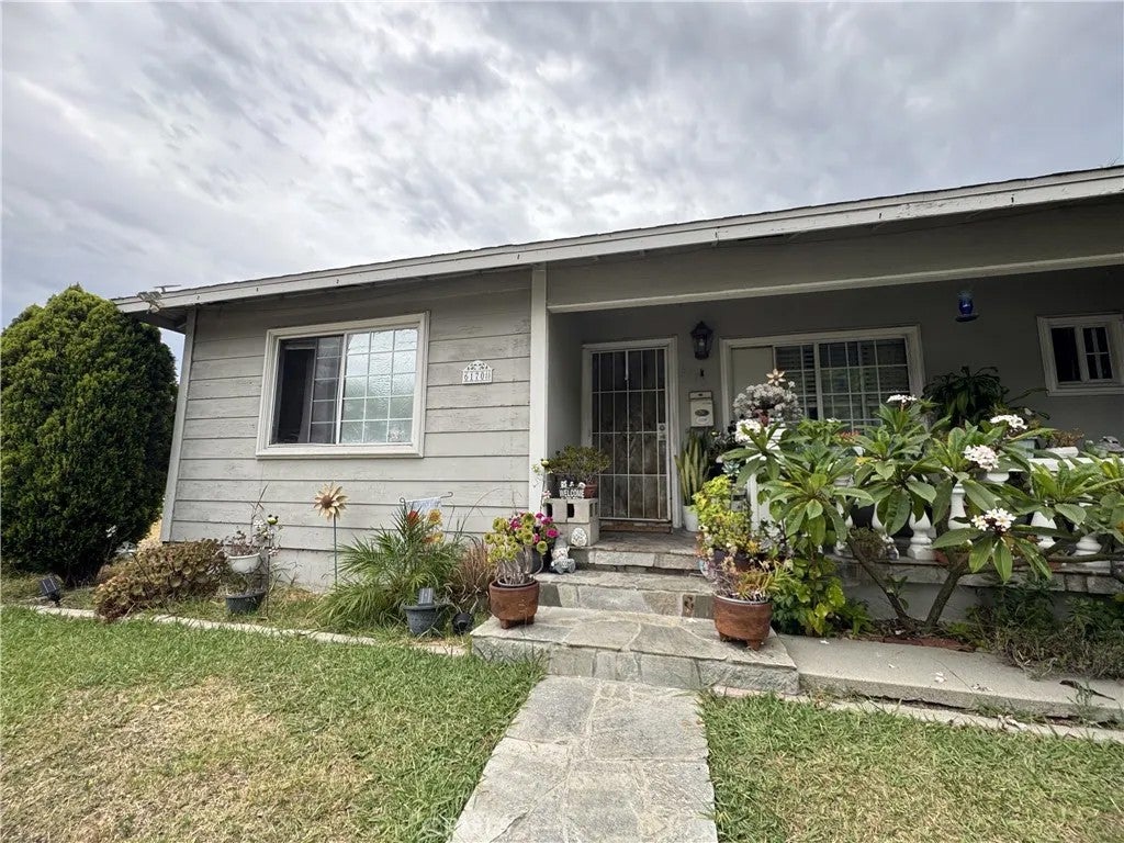 6170 Downey Avenue — photo