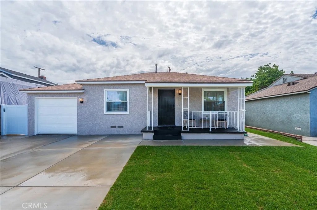 14704 Clarkdale — photo