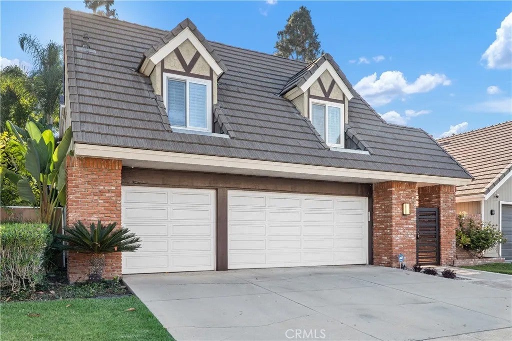 3413 Summerset — photo
