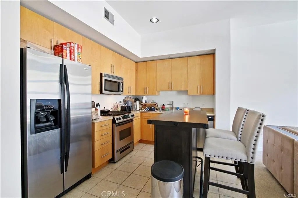 133 The Promenade North 304 — photo