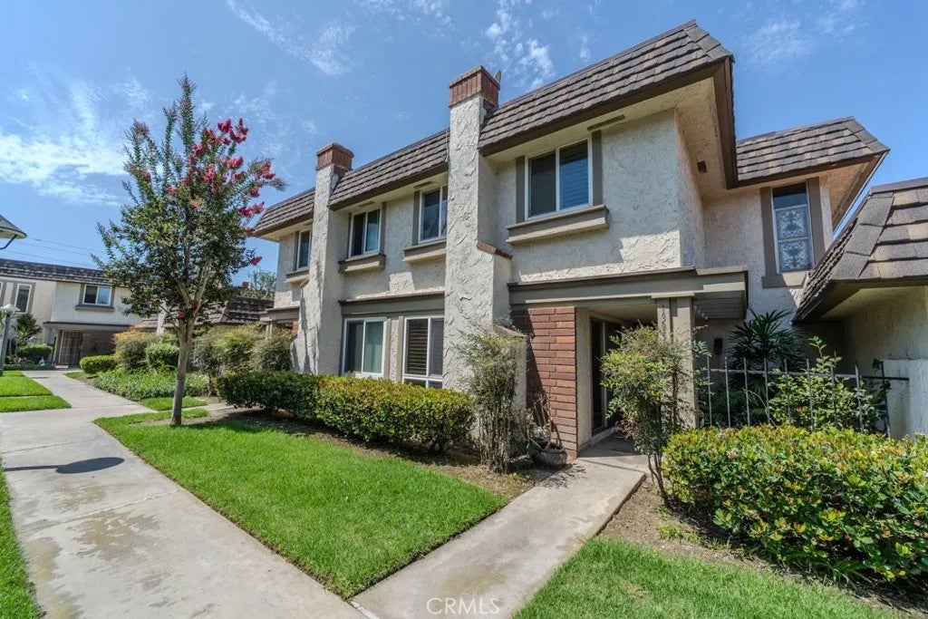 13951 Falmouth — photo