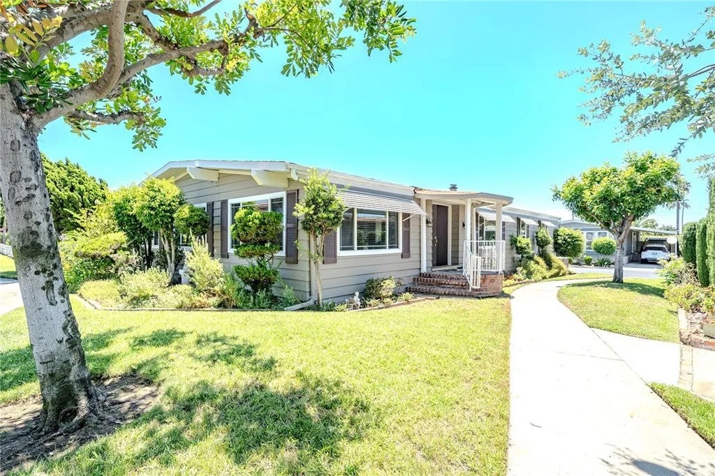 14035 Lake Glen Drive 66 — photo