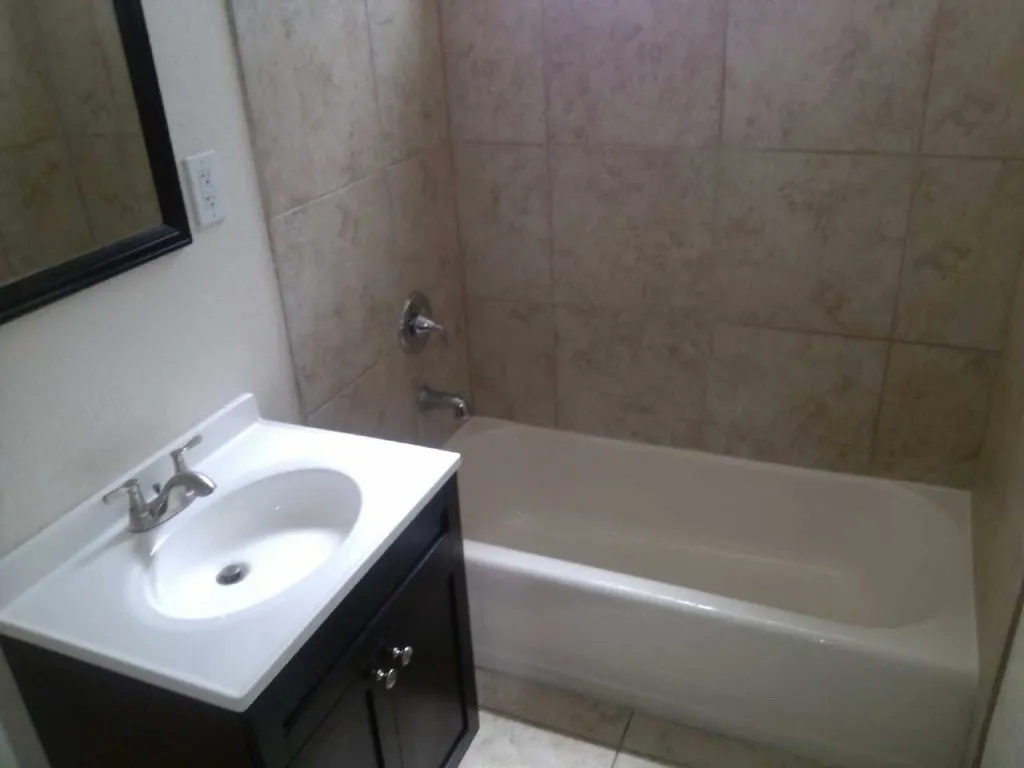1041 W Reeve Street, Compton, CA 90220 — photo 3